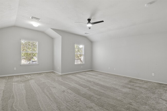 Building Photo - 15875 Misty Loch Ln