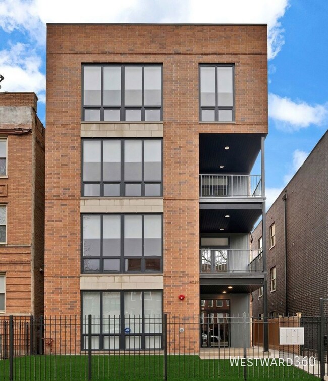 Building Photo - 4029 S Calumet Ave