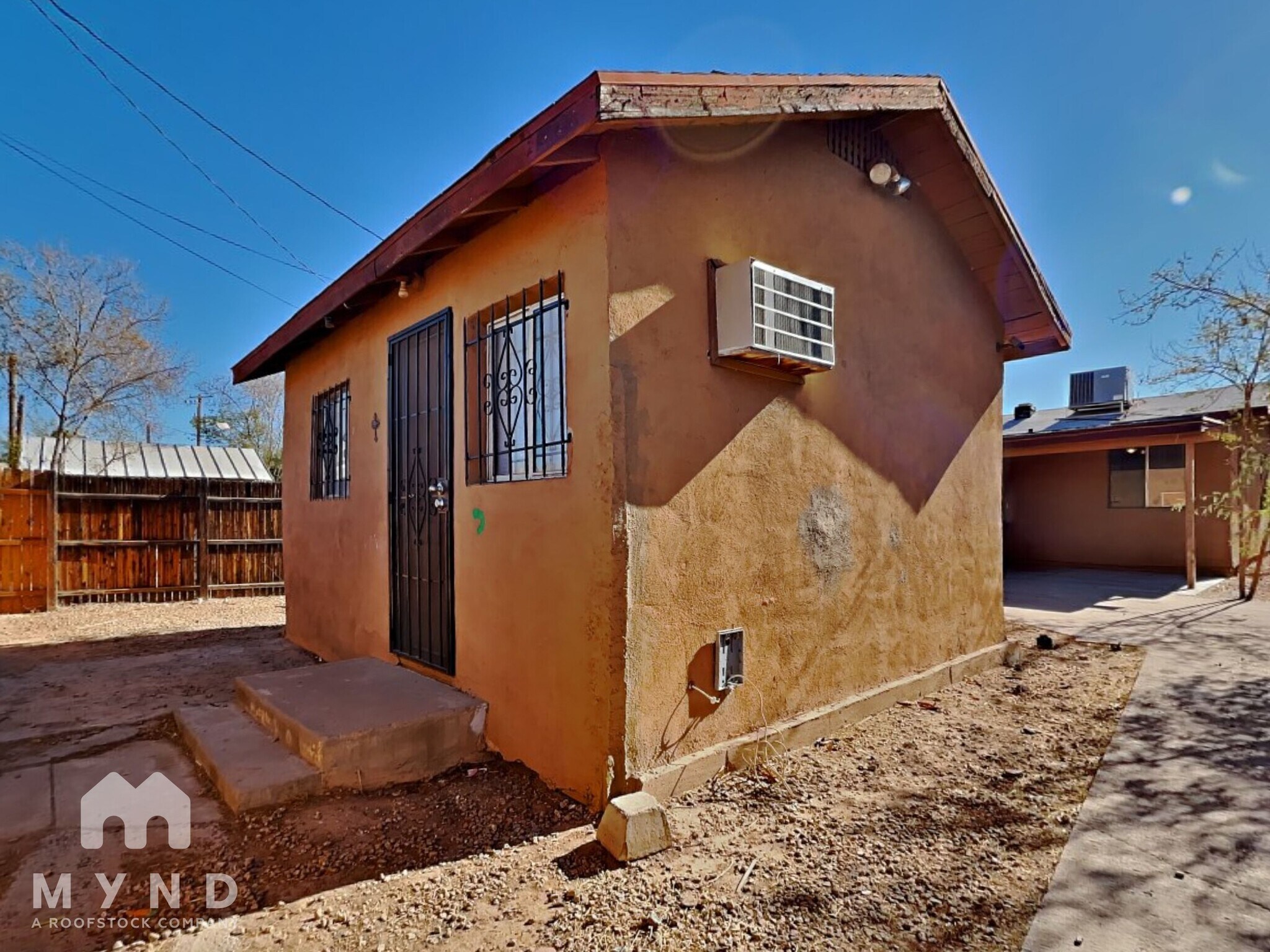 Building Photo - 1042 W Taylor St