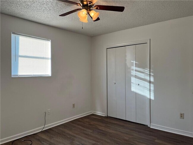 Building Photo - 7830 Means Ave