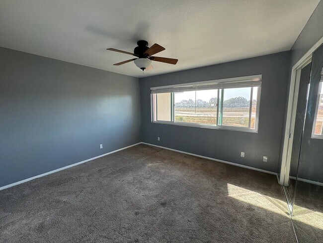 Building Photo - 7033 Marymount Way