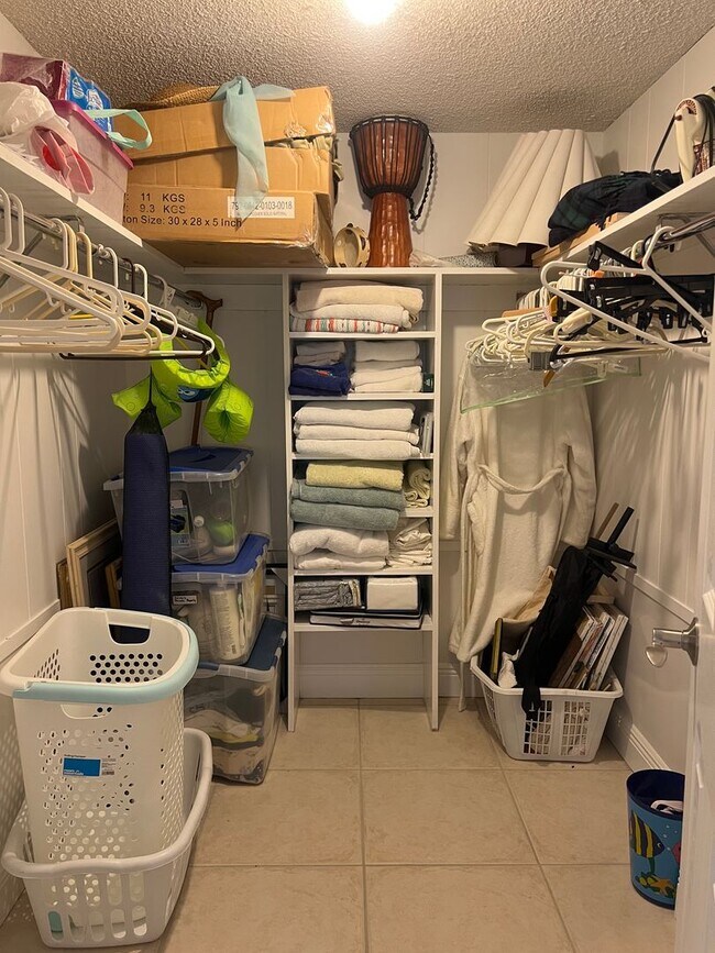 Building Photo - GREAT PRICE!  Gulf Horizon, Gulf Front, 2BR/2BA 1st Floor Condo