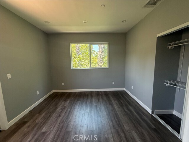 Building Photo - 15362 Valerio St