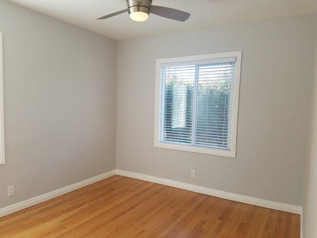 Building Photo - Cozy Remodeled 3 Bedroom Home In Culver City!