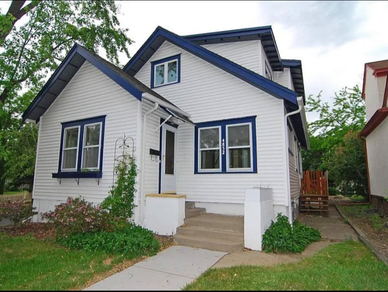 Primary Photo - 4852 Drew Ave S