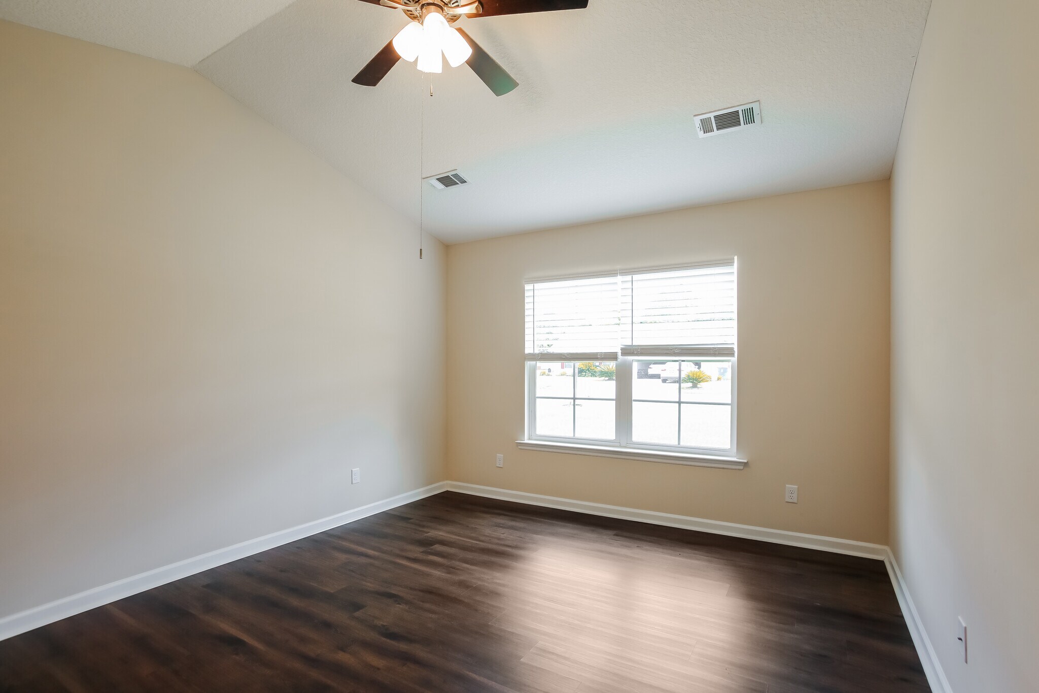 Building Photo - 308 Pecan Pointe Dr