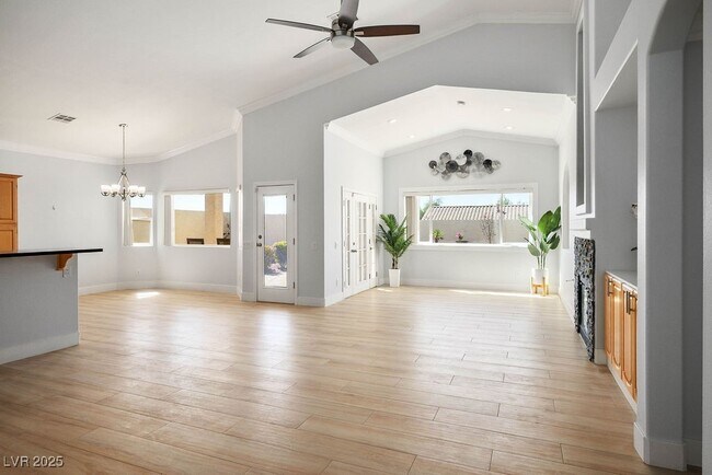 Building Photo - 11157 Sandy Grove Ave