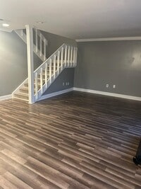 Building Photo - 126 Lionsgate Dr