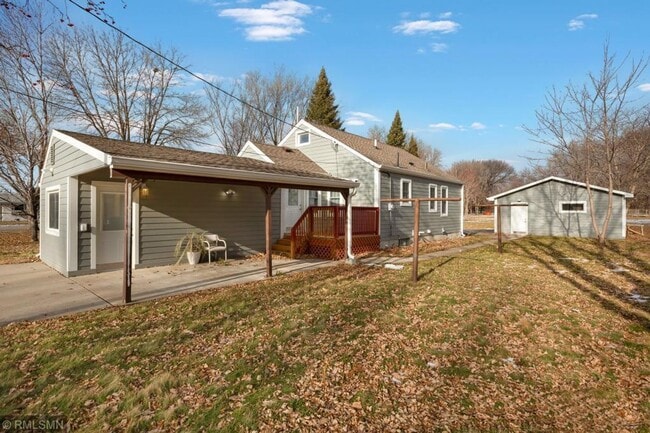 Building Photo - Perfect 4 bedroom count Home in Columbia H...