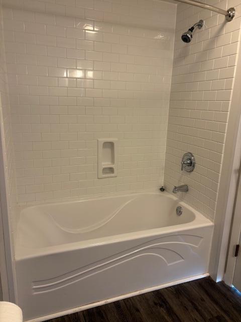 Building Photo - 815 Hewett Dr