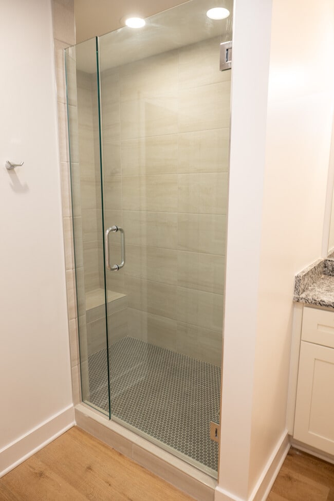 2102 | Tiled Shower - ArriveKC Condos