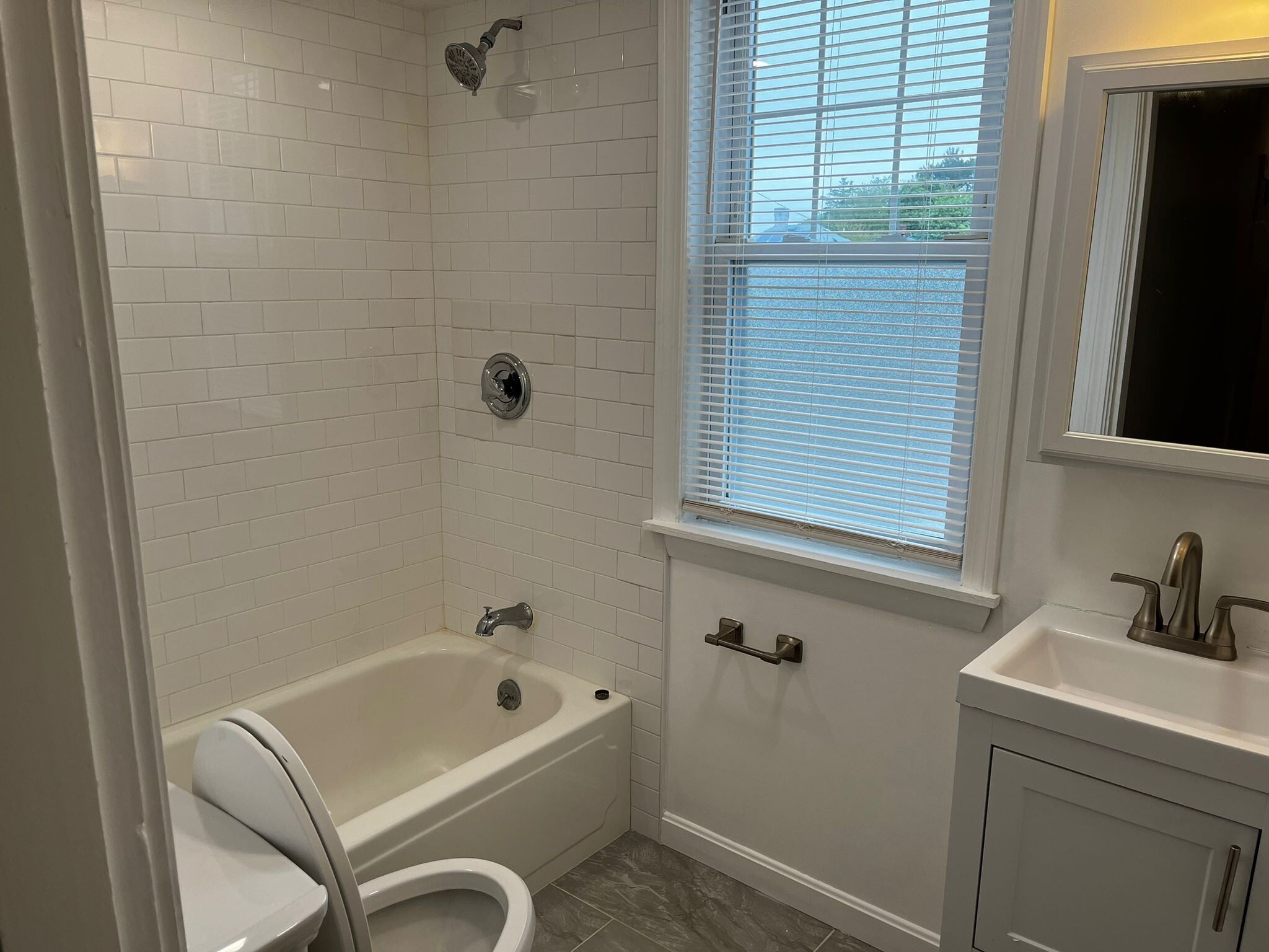 bathroom 2 - 279 E Squantum St