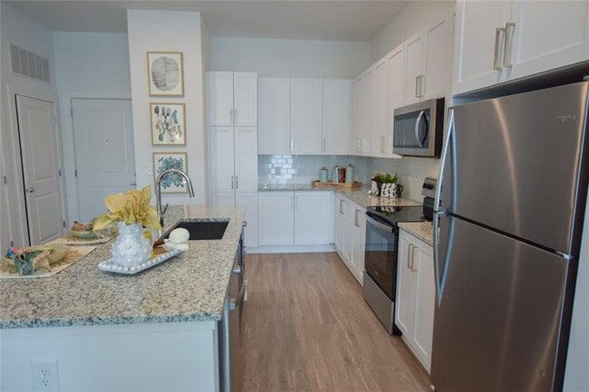 Building Photo - 2620 Mall of Georgia Blvd