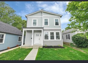 Building Photo - 1191 Seymour Ave
