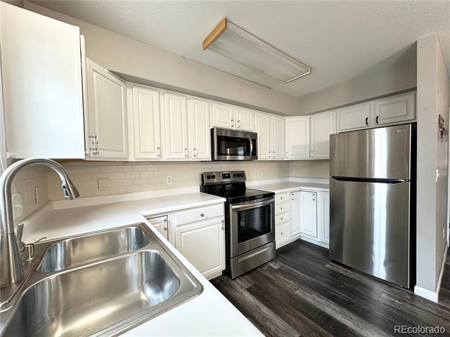 Building Photo - 1464 Stuart St