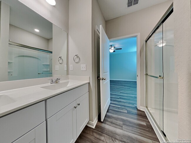 Building Photo - 7415 Boa Holw