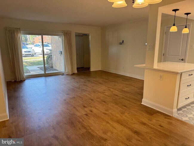 Building Photo - 200 Old Forge Crossing