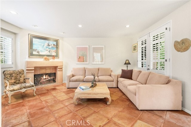 Building Photo - 1827 Barry Ave