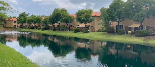 Building Photo - 2191 Anchor Ct