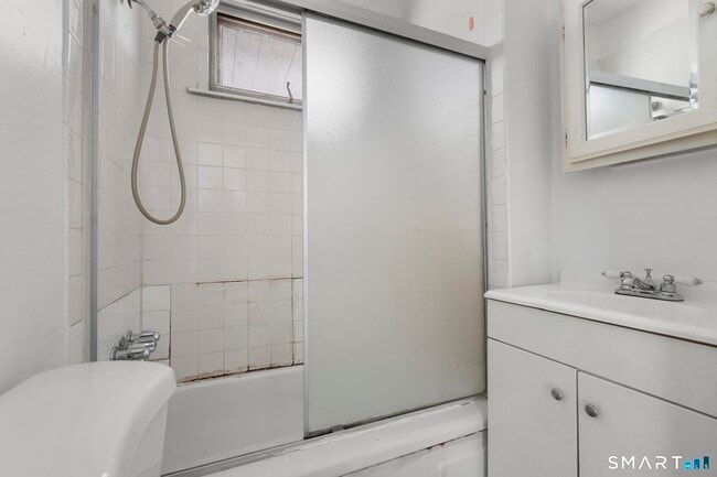 Building Photo - 73 South St