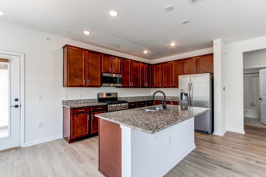 Building Photo - 4658 Copeland Cir