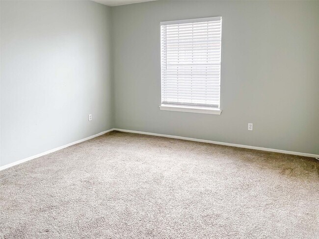 Building Photo - 1715 Moritz Dr