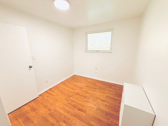 Building Photo - Hilliard 3-Bedroom Ranch