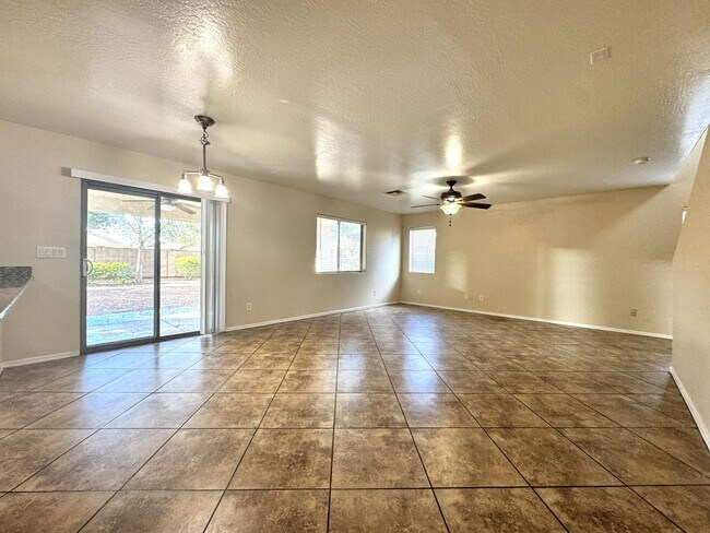 Building Photo - 4 BEDROOM HOME IN TUSCANO