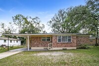 Building Photo - 2227 Mc Carty Dr