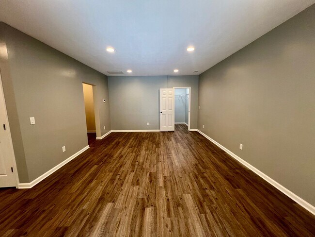 Building Photo - 4321 Pond Pine Trl