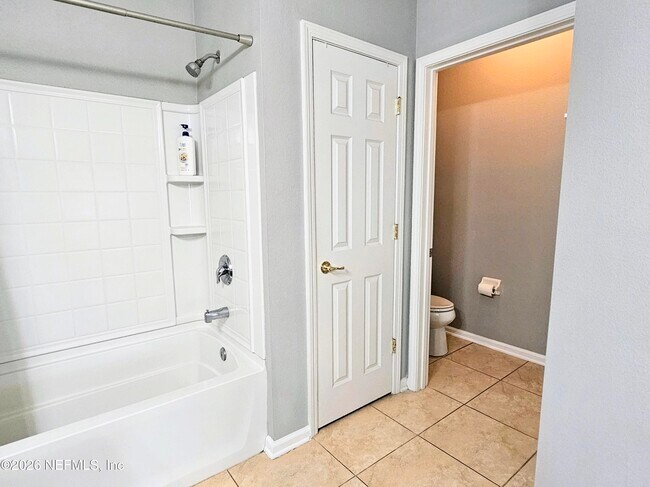 Building Photo - 535 Wooded Crossing Cir