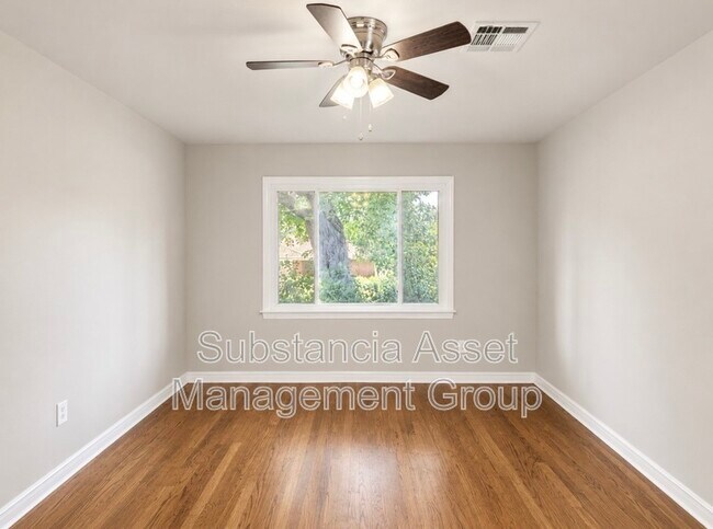Building Photo - 4713 N Harvey Pkwy
