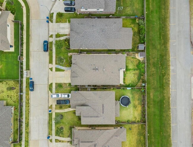 Building Photo - 6915 Astrapia Bay Xing