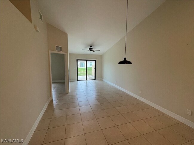 Building Photo - 1003 Andalusia Blvd