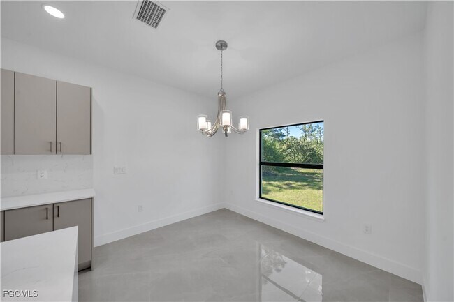Building Photo - 3302 35th St W