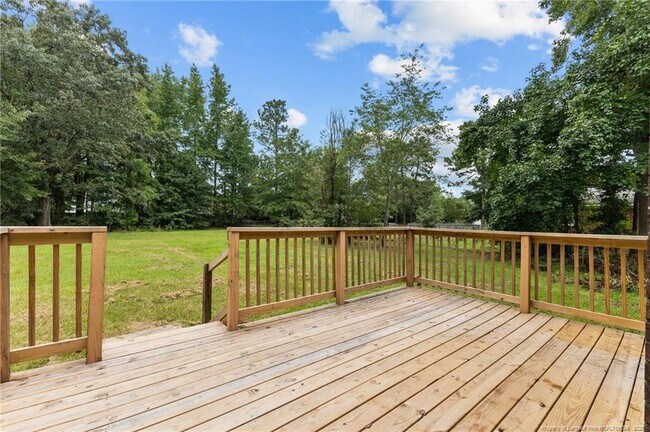 Building Photo - 810 Whispering Pines Rd