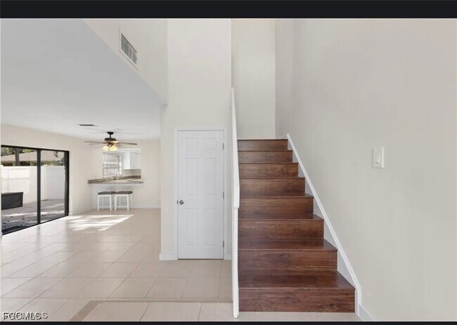 Building Photo - 1416 SW 50th St