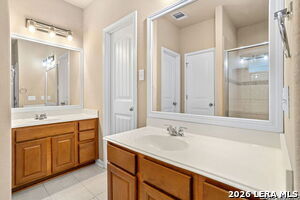 Building Photo - 809 Laserra