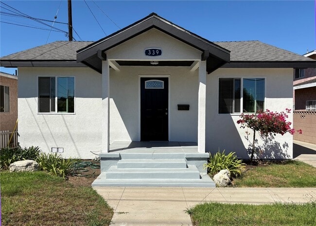 Primary Photo - 339 E 220th St