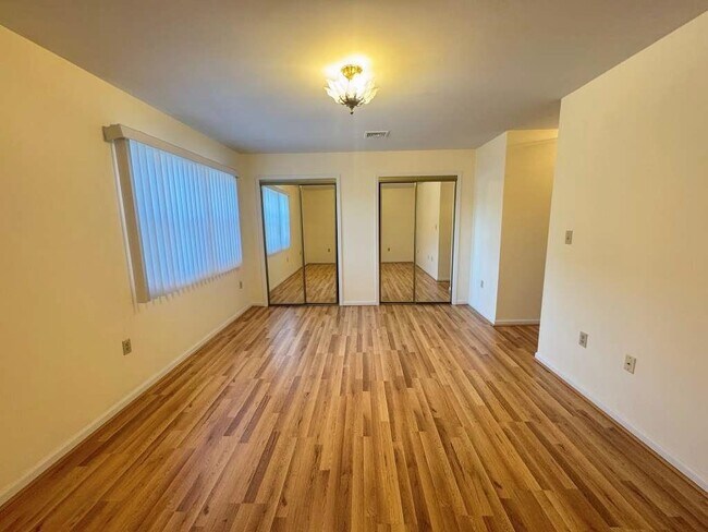 Building Photo - 4414 Liberty Ave