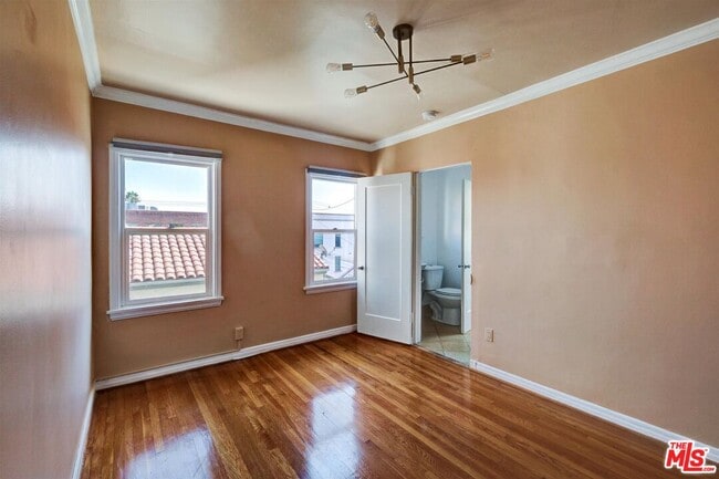 Building Photo - 458 Smithwood Dr
