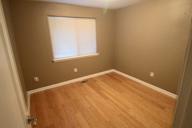 Building Photo - 56083 Gothard Way