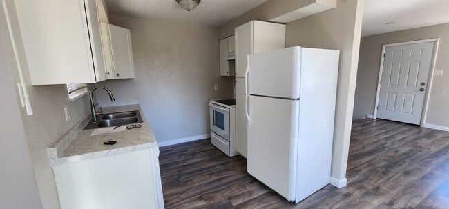 Building Photo - 3660 W 90th Ave