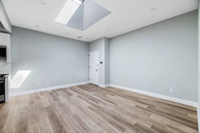 Building Photo - 51 Olive Street