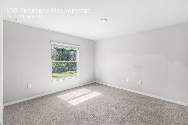 Building Photo - 3020 N Lakewood Rd