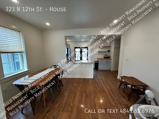 Building Photo - 323 N 12th St