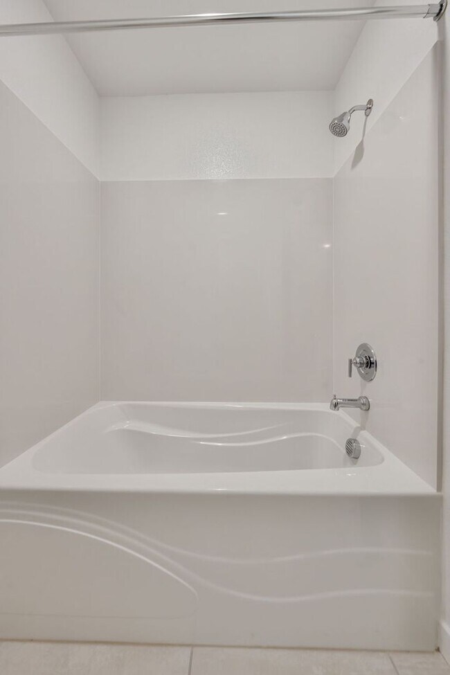 Building Photo - Brand-New 4BR Home with Solar in Rancho Co...