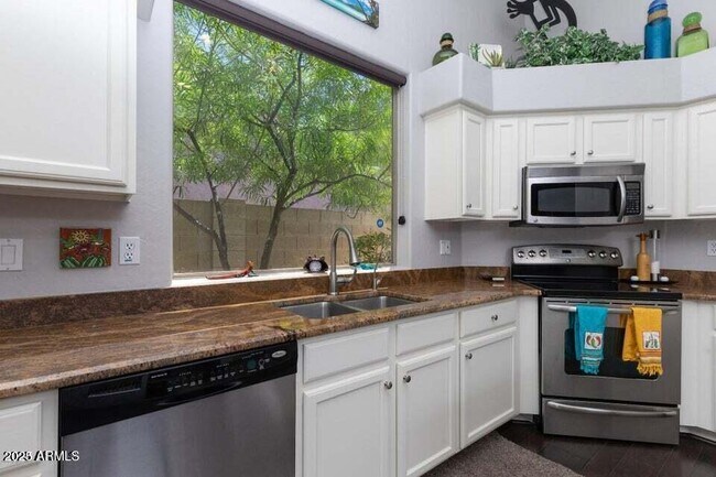 Building Photo - 7338 E Wingspan Way