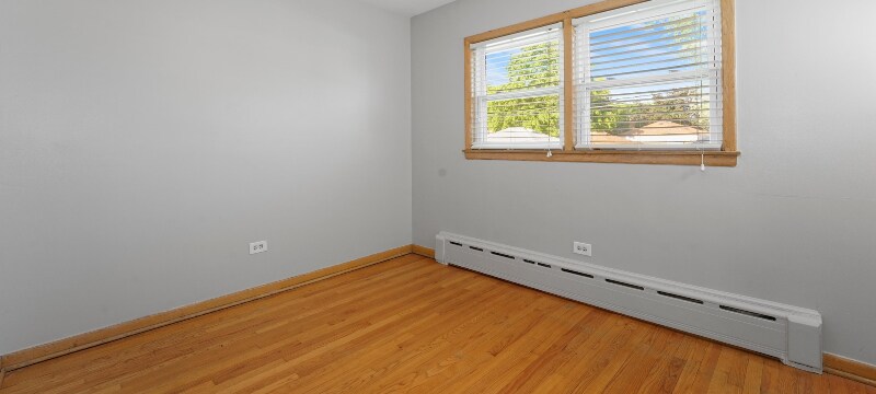 Building Photo - 3803 S Lombard Ave