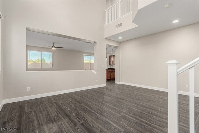 Building Photo - 788 Forest Peak St